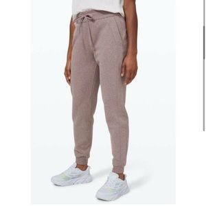 Lululemon Scuba Jogger